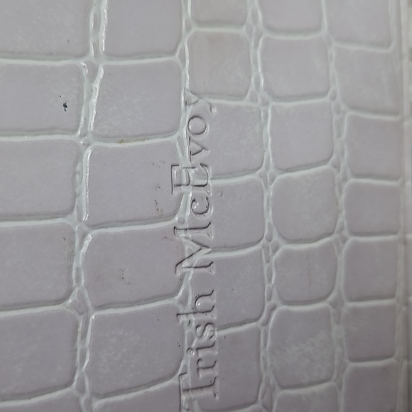 Trish Mc Evoy Makeup planner Zip Around Faux Snakeskin in lavender - Picture 2 of 8